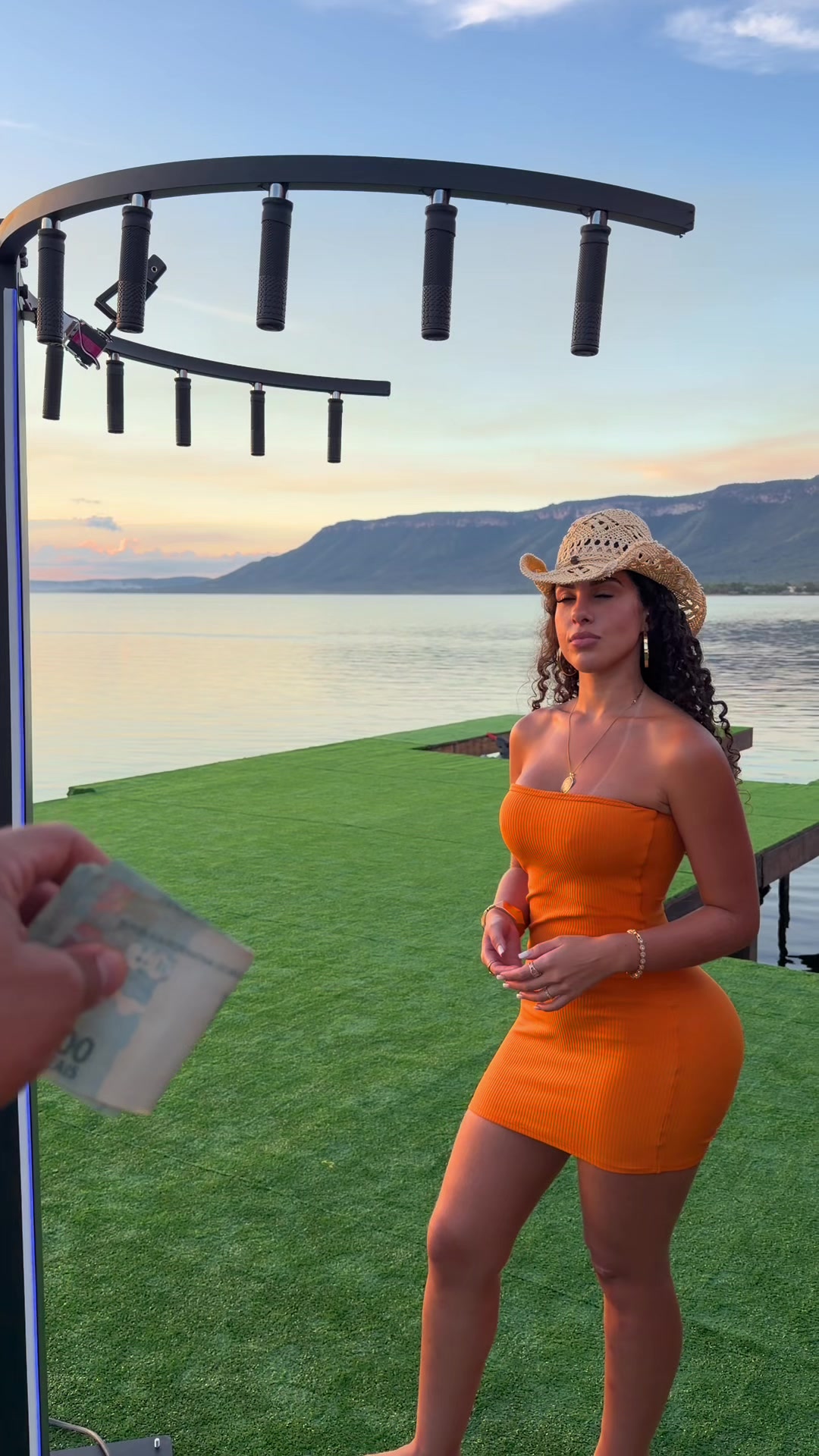 evoneyfernandes - Video 22