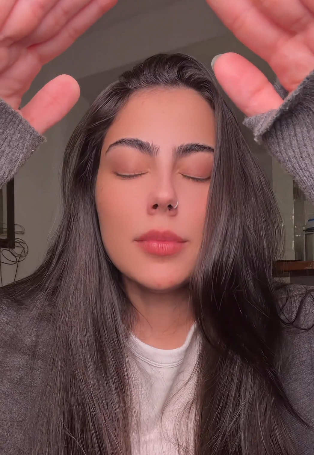 thaisavaldez - Video 36